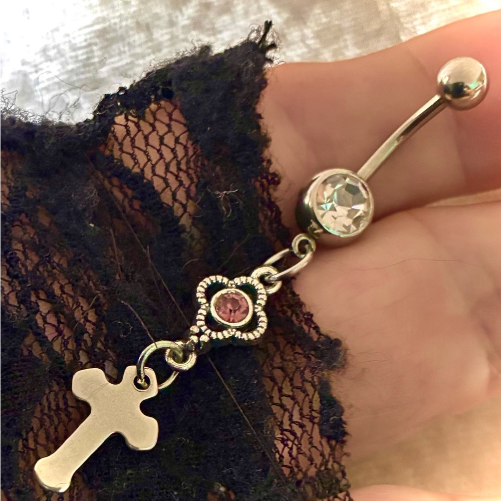 NAVEL BELLY RING cross dangle - Picture 2 of 7